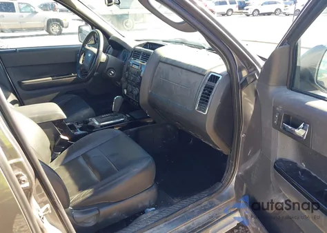 2011 Ford Escape Limited from USA, damaged, VIN 1FMCU0EG8BKC08816